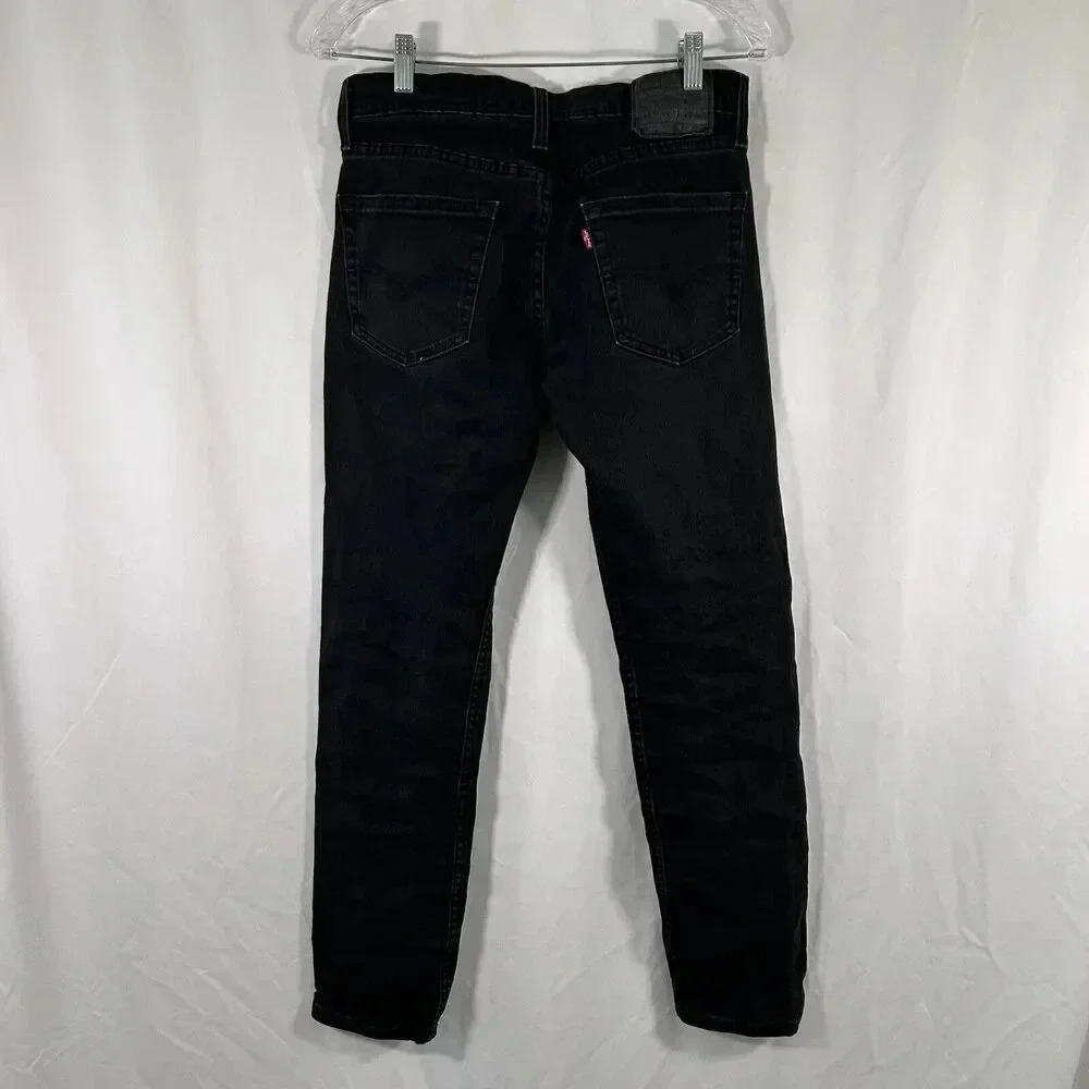 Levis waist 30
